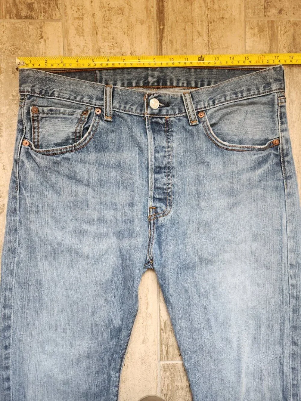Levi's 501 Original Fit Button Fly Medium Wash Distressed Denim Jeans 33x30